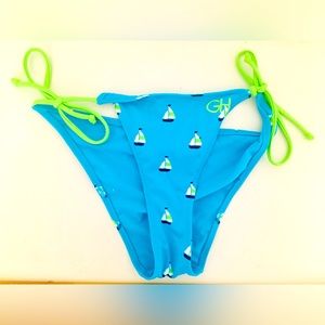 Gilly Hicks string bikini bottoms. M. Pretty boat print. Like new.